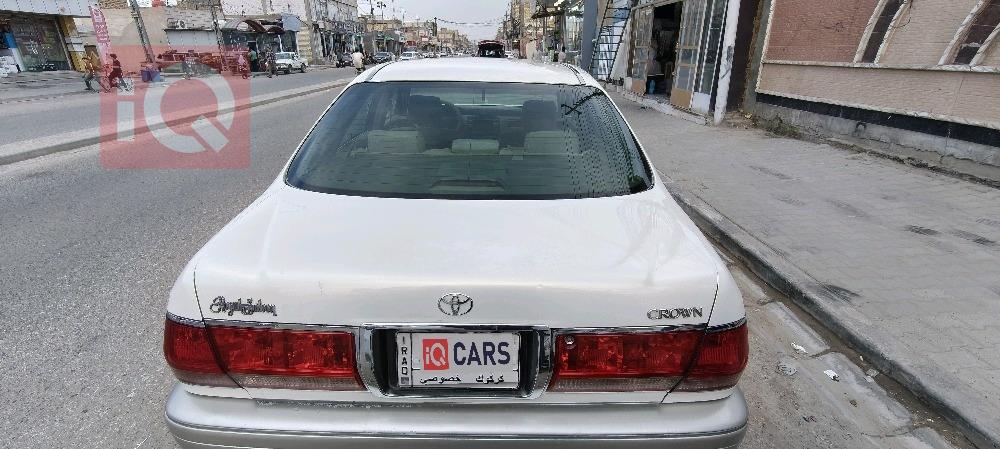 تويوتا كراون